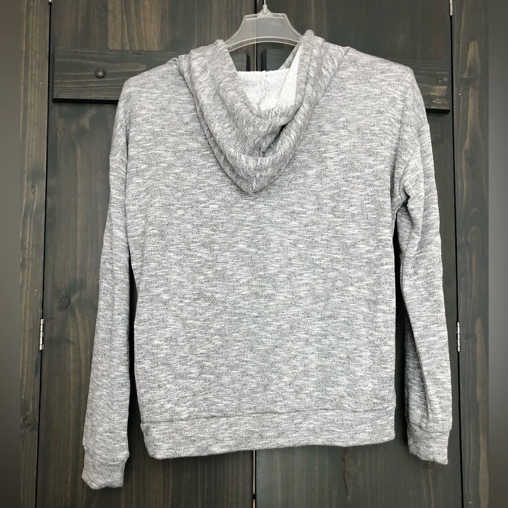 Forever 21 grey exercise long sleeve hooded sweatshirt - Picture 2 of 7